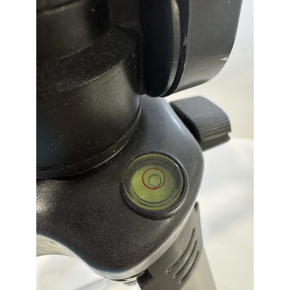 mx-2000P Tripod
